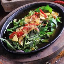 Tumis Kangkung Seafood