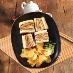 Beef Katsu Sando