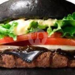 Patties Black Burger