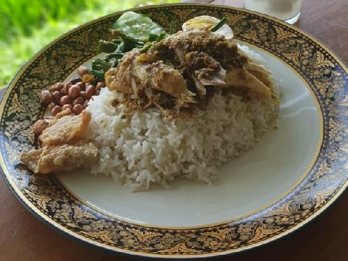 Nasi Ayam Satu Jiwa Bali, Beng Gianyar