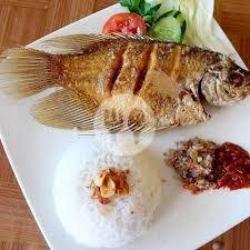 Nasi Ikan Gurame Goreng