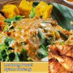 Lontong Pecel Ayam Goreng