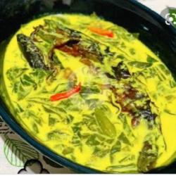 Nasi Pecal Lele Tahu Tempe Lalapan Kerupuk Udang