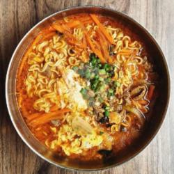 Mie Kuah Rempah Hot