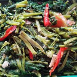 Tumis Kangkung Trasi