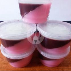 Puding Strawberry  Coklat