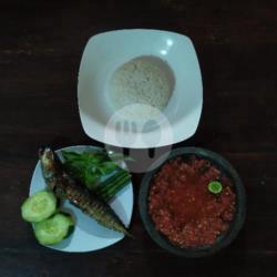 Ikan Bakar Sambal Mentah