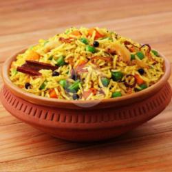 Vegetable Biryani Single