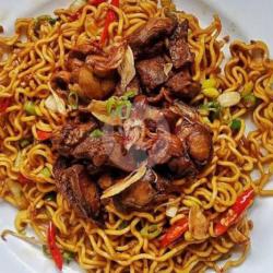 Mie Goreng Hati Tlur Dadar
