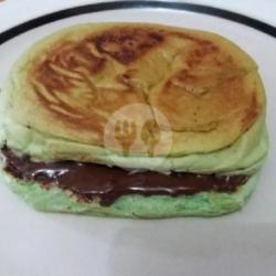 Roti Bakar Pandan Rasa Coklat