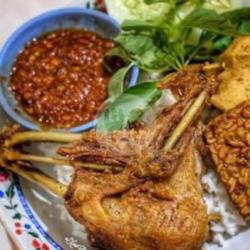 Bebek Goreng Sambel Penyet