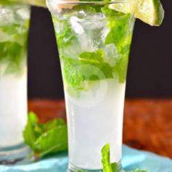 Mocktail Leci Soda