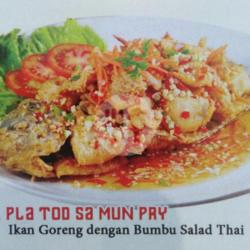 Fried Gourami With Thai Salad Sauce