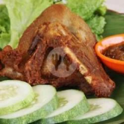 Bebek Goreng Gurih Empuk