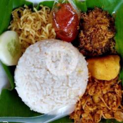 Nasi Mdr Empal   Ayam Rambut