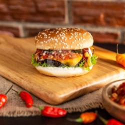 Beef Burger Geprek   Cheese - Jomblo