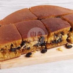 Martabak Manis Kismis Coklat