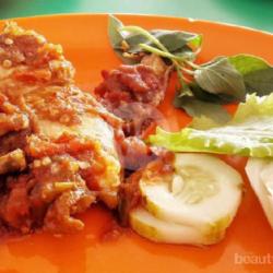 Ayam Gebug Sambal Tomat