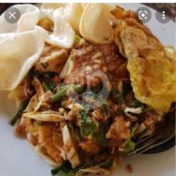 Lotek  Telor Dadar/ Mata Sapi  Lontong