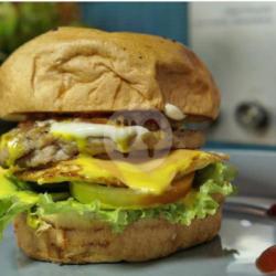 Chicken And Egg Cheese Burger