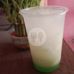 Es Kelapa Muda Sirup Melon Susu