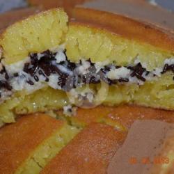 Martabak Bangka Ketan Item   Susu