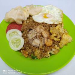 Nasi Goreng Seafood Telur Bebek Telur Bebek Ceplok (halal)