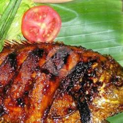 Paket Nila Bakar Kremes   Nasi