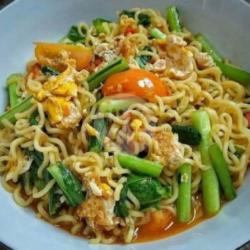 Mie Kuah Biasa