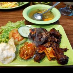 Sop Iga Bakar