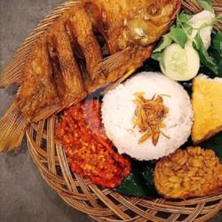 Paket Ikan Nila Goreng Sambel Geprek Hot Cetar