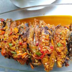 Nasi Campur Pedas Ikan Tongkol