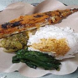 Nasi Ikan Bakar Kembung Cabe Merah