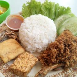 Paket Nasi Timbel Bebek Goreng