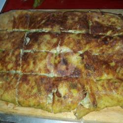 Martabak Daging Sapi (istimewa)