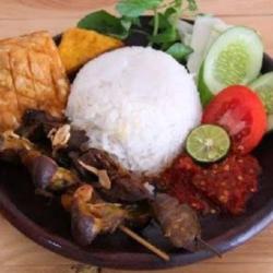 Nasi Tempong Ati Ampela