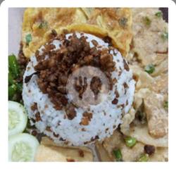 Nasi To Telor Komplit.