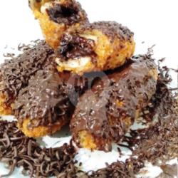 Pisang Nugget Coklat Toping Parutan Coklat Dan Taburan Milo