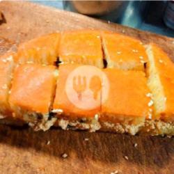 Martabak Manis,keju,kacang