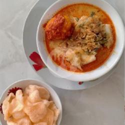 Lontong Sayur Balado Telur