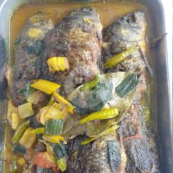 Acar Ikan Mas