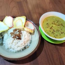 Nasi   Gulai Sapi Campur Jerohan