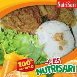 Ayam Geprek Rendang   Es Nutrisari