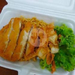 Frestea Nusantara/frestea Melati - Indomie Goreng Katsu