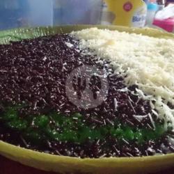 Martabak Manis Pandan Keju Coklat