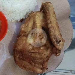 Ayam Goreng Pejantan (dada/paha)