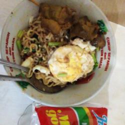 Indomie Goreng Telor Ati Ampela