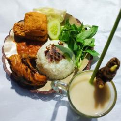 Paket Nasi Ayam Tanu Tempe Susu Jahe