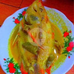 Gulai Kuning Ikan Nila