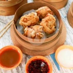 Dimsum Kumis Naga Goreng